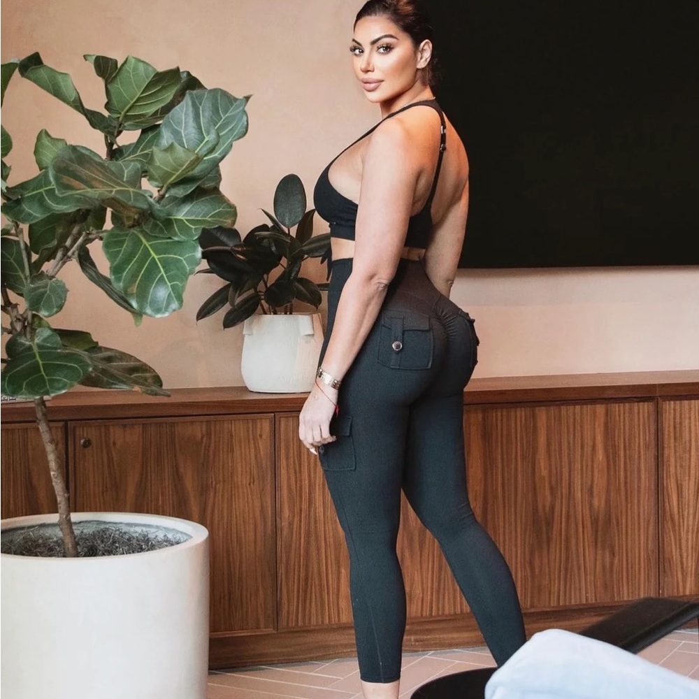 Noireblanc pocket leggings